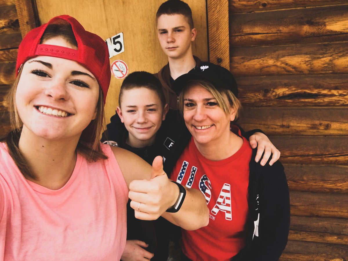 savannahmpoe's tweet photo. And last but not least, ADVENTURE WEEKEND #PRT4 🛣🤘🏼⛰ https://t.co/GWijdx3Xg9