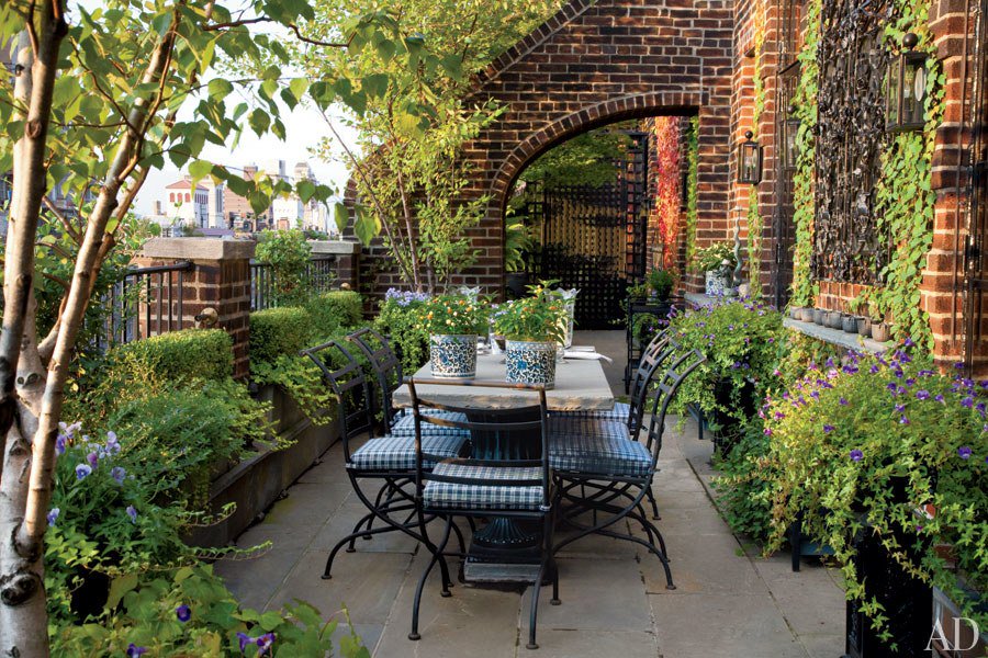 Born2Beast's tweet photo. 26 Stylish Outdoor Living Spaces to Inspire Your Terrace and Garden Designs #BorntoBeast #Estate & Estate Accessories https://t.co/9JgZvfCUCH
