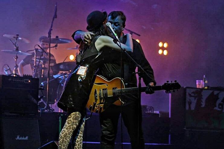 Happy Birthday to the incomparable James Dean Bradfield: musician extraordinaire and all round lovely human being! 