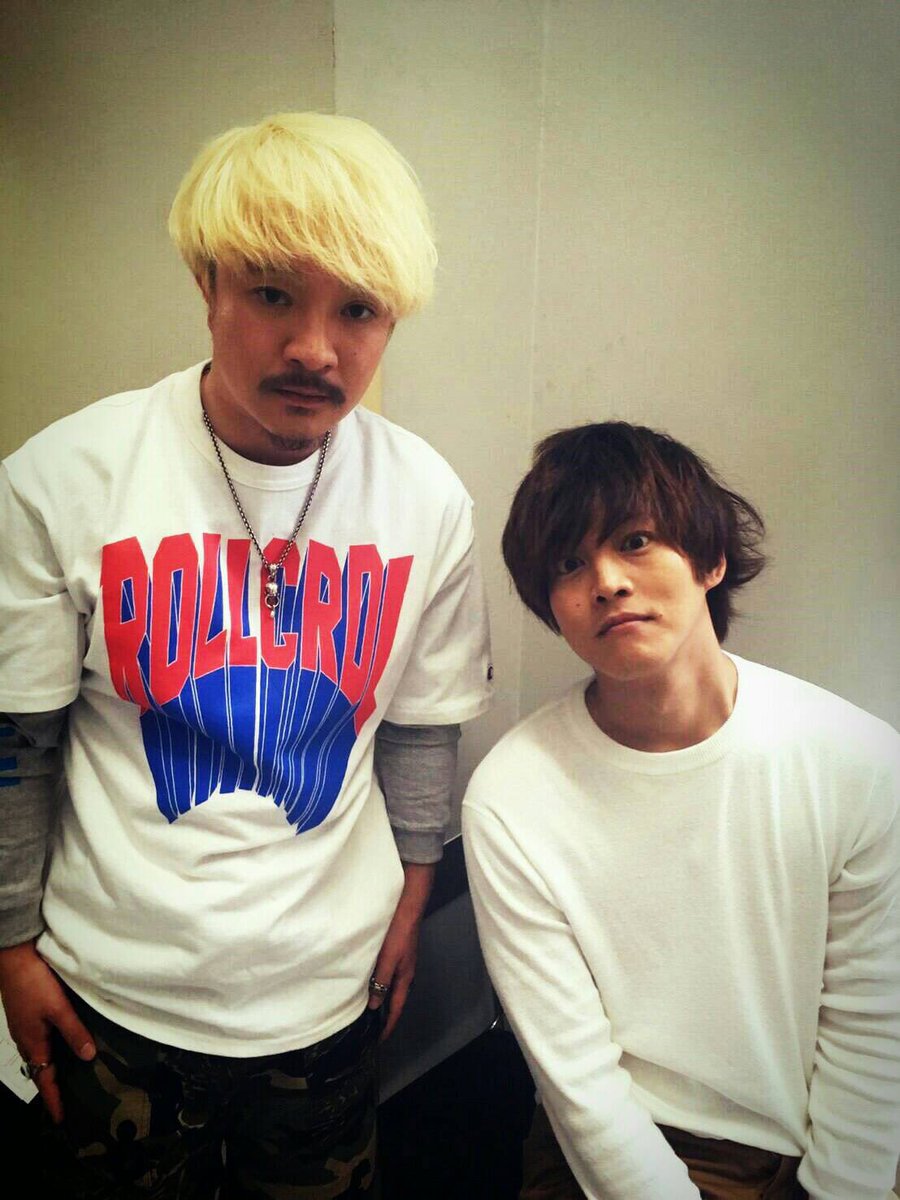 Tutf4PF59weGLED's tweet photo. このさ男の人の首太いところとか見ちゃうわたし。たまらんわ！ https://t.co/ZgIkma4T18