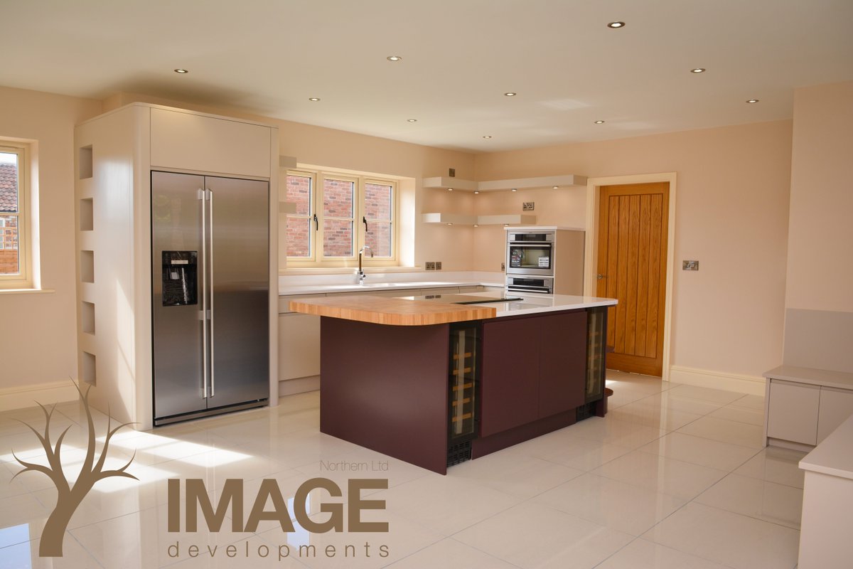IdnlGroup's tweet photo. Modern bespoke kitchens, designed, manufactured and built by our team. Contact our design team. https://t.co/iwzgSeVWrP https://t.co/mjqWWyQtcP