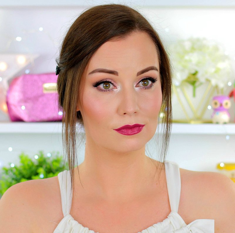 PinkPeoniesBlog's tweet photo. NEW || @essence_ZA Makeup Tutorial + 3 Lip Options &amp; GIVEAWAY
♥ https://t.co/lzyx74qI44 ♥ https://t.co/eQl4tn9ORv