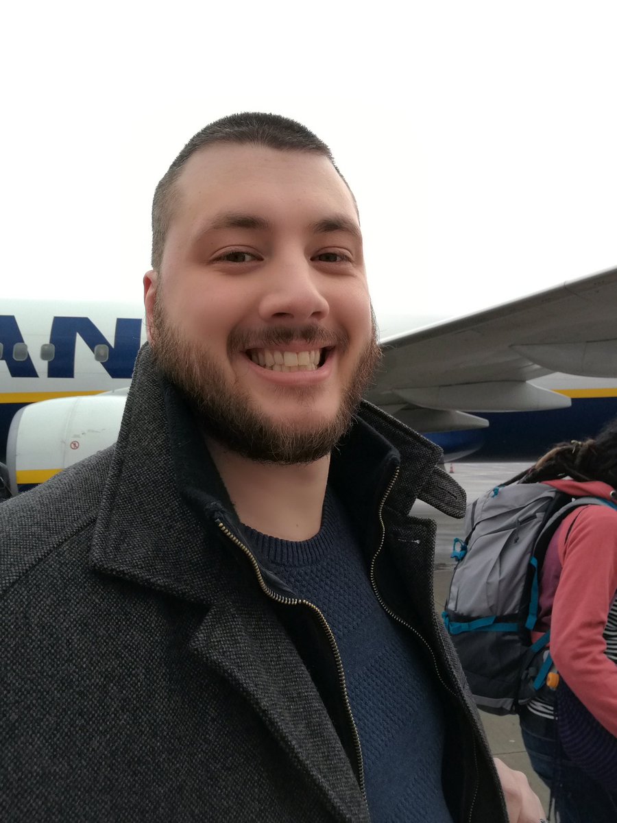 P4wnyhof's tweet photo. Finally in plane.... jarrrrrr #pjsugar https://t.co/xF5waV522q