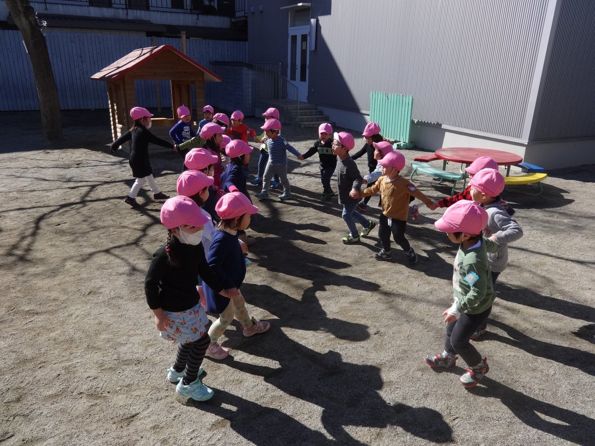 山梨学院幼稚園 公式 Pyp 探究ユニット ぼくたちわたしたちの住む日本 をすすめてきた赤組 年少 さん 伝統行事 伝承 遊びなど様々な 昔から伝わるもの にふれてきて昔から伝わるものには今も大事にされているものがあることを実感できていたら 山梨学院幼稚園 公式 Pyp 探究ユニット ぼくたちわたしたちの住む日本 をすすめてきた赤組 年少 さん 伝統行事 伝承 遊びなど様々な 昔から伝わるもの にふれてきて昔から伝わるものには今も大事にされているものがあることを実感できていたら
