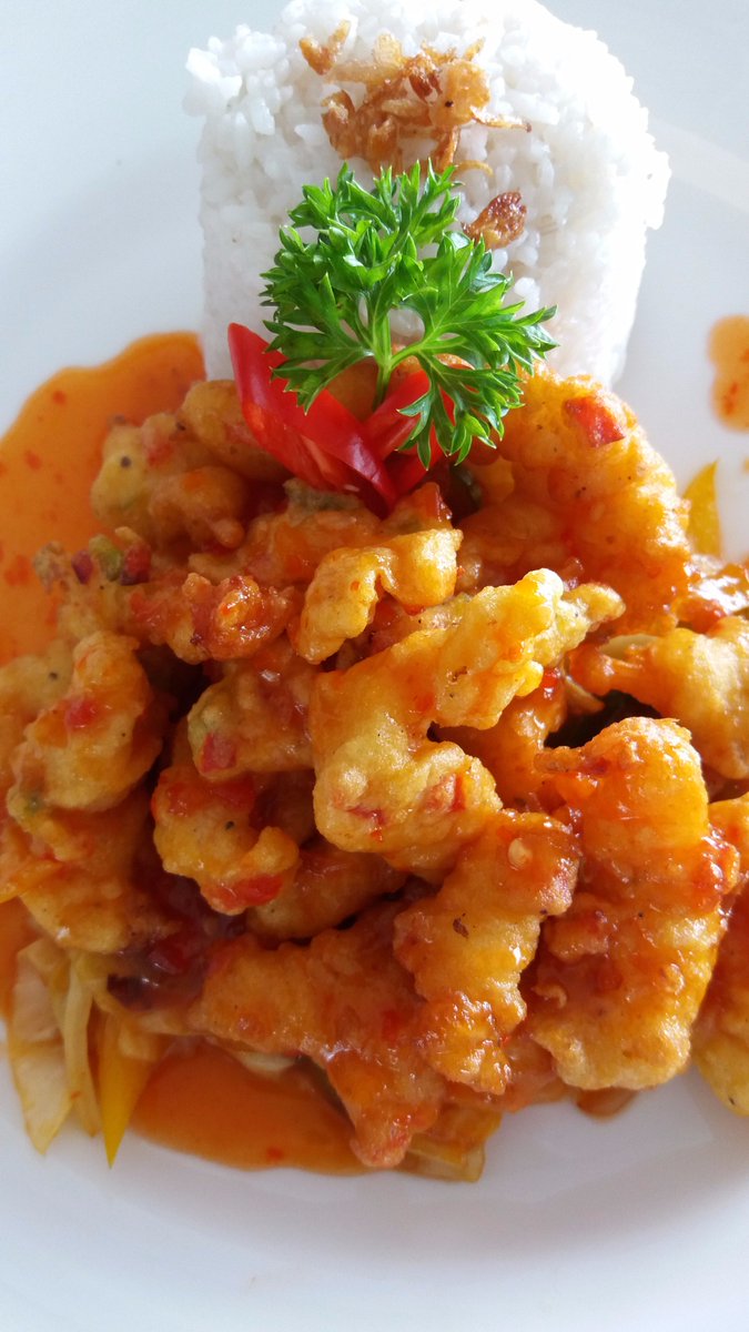 VerveBeachClub's tweet photo. Special of the day, Sweet &amp; Sour Prawn with vegetables and rice.
Only at Verve Beach Club https://t.co/U5fxRcDYqO