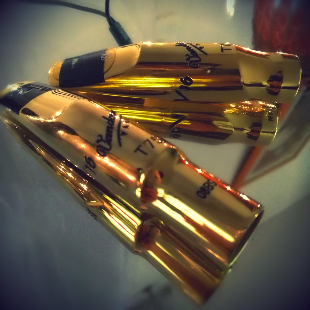 SaxPulsion's tweet photo. Becs jumeaux ! #v16 #vandoren https://t.co/uQbsJwtfLg