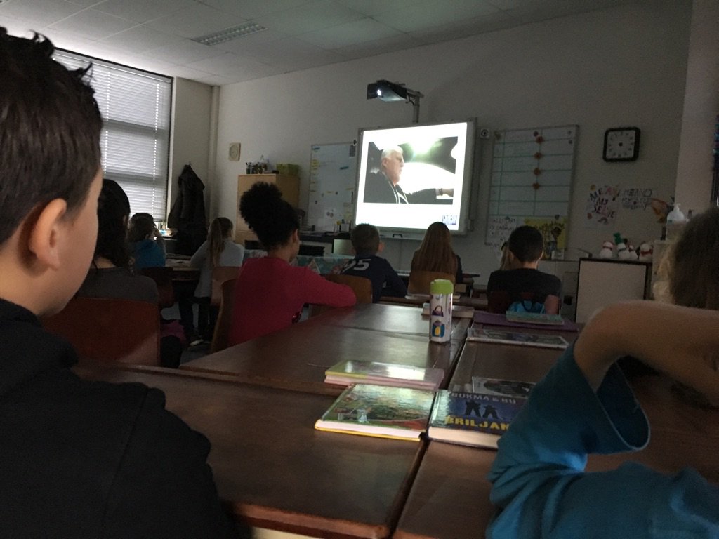 Laatste medialessen voor de groepen 6, 7 en 8 op KCdeMatrix over informatievaardigheden &amp; mediawijsheid.