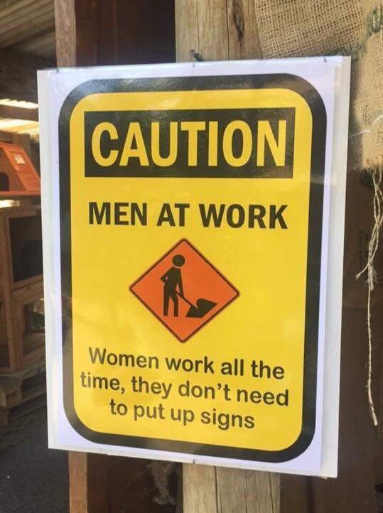 colyelectrical's tweet photo. @footwearcountry one I thought you would find amusing!! https://t.co/JdsqH9P9PY