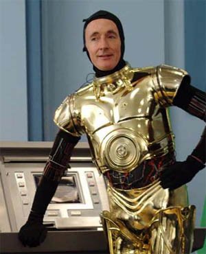 Happy birthday, Anthony Daniels in your 71st anniversary. May the Force be with you. 