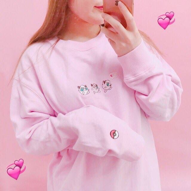 s_k_fashion's tweet photo. 🌸💫💞☁️🌸💫💞☁️🌸💫💞☁️

オルチャンファッションに使えるポケモンのスウェット☁️💞
袖のモンスター���ールのワンポイントも可愛い💗

#manimani #manigirl 
@1269Nayunayu

🌸💫💞☁️🌸💫💞☁️🌸💫💞☁️ https://t.co/V0egRaEG8W