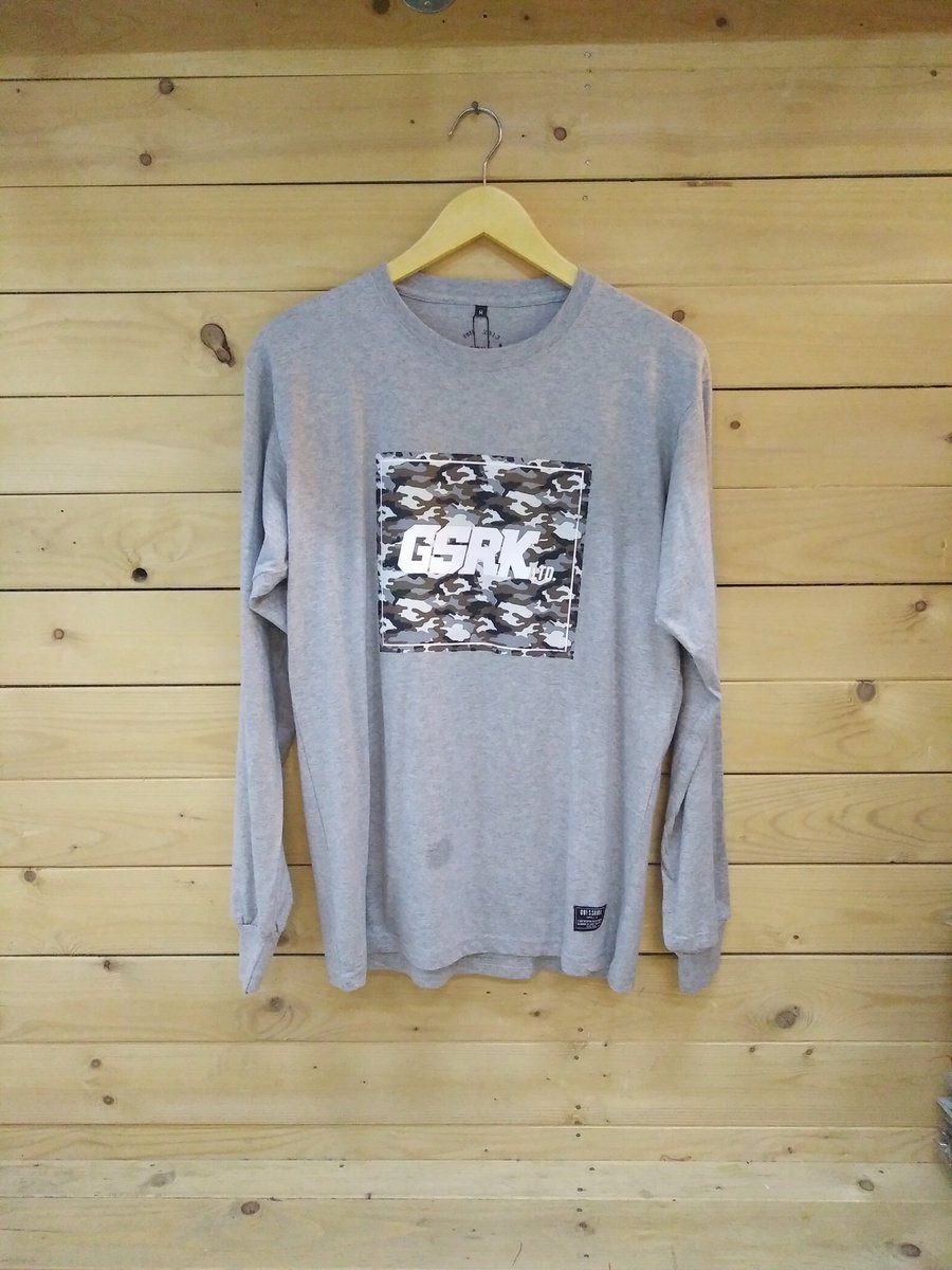 GUESSROCK's tweet image. ▪SIZE ➡  M.L.XL
▪MATRIAL ➡  COTTON COMBAT 30S
▪IDR ➡ 125K ( free ongkir )
▪( free 1 gelang keren original guessrock )
▪WA. ➡  081394477133