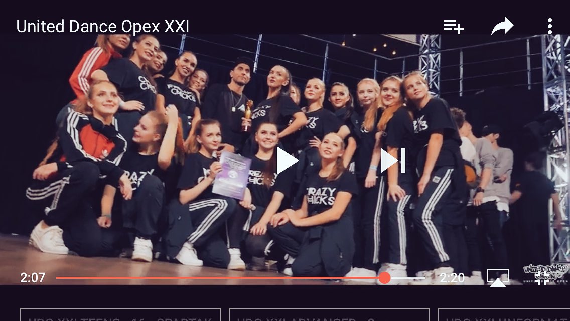 marina_freaky's tweet photo. #chicksfederation 🖤👟🎶 https://t.co/ZE4iACbhVM