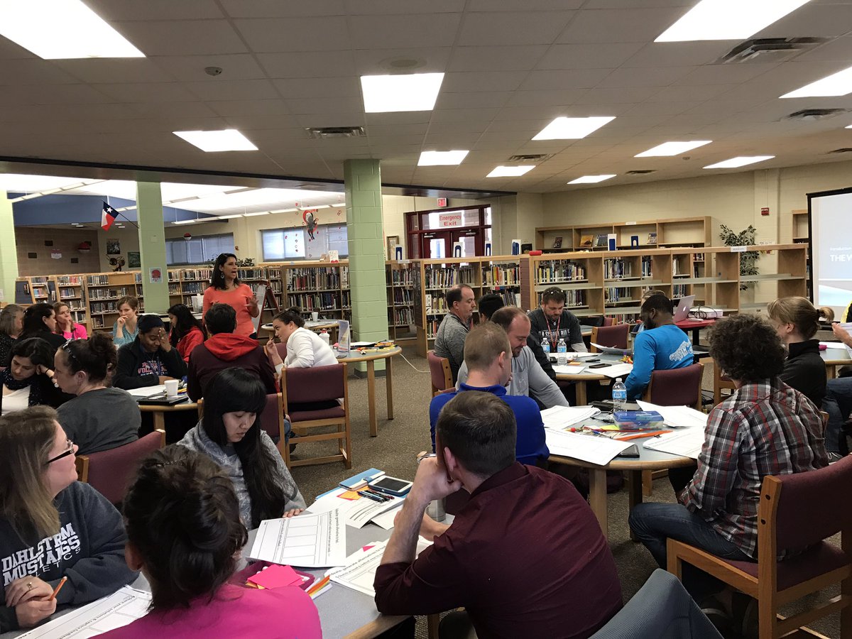 trevinodms1's tweet photo. Ms Jennifer Saenz presents engaging PBL follow-up training over Design Thinking in MS Classrooms! #wearedahlstrom https://t.co/xiql0BEJ5A