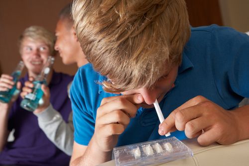 StepAway2's tweet photo. https://t.co/PbM5ESIZHb Drugs in Pop Culture - What your child knows about drug abuse #drugabuse #drugrehab #drugs #effectsofdrugs https://t.co/zIruvCnen9