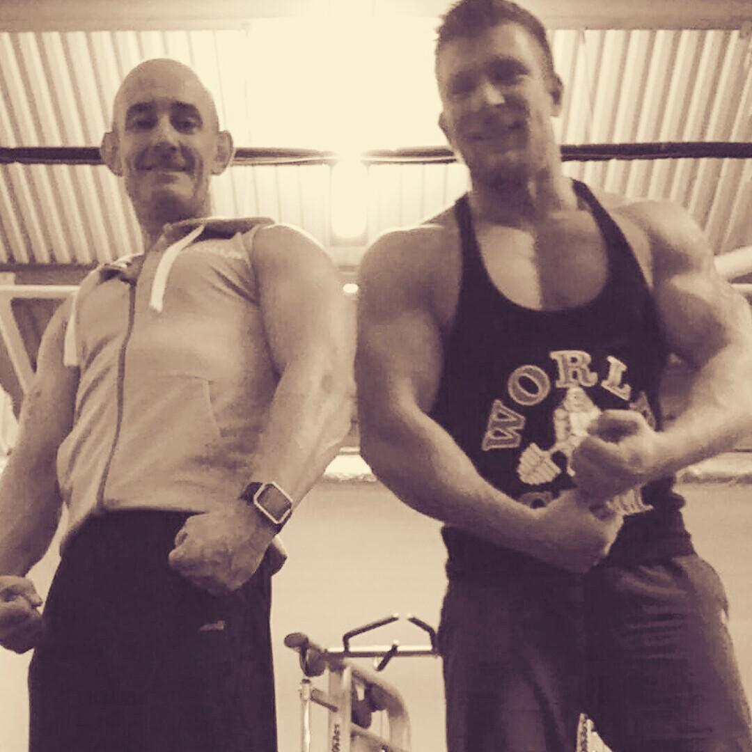 hugoboss2011's tweet photo. As hard as work gets, always keep focus on whats good #gym #friends #bodybuilding https://t.co/dZENNl8Bxj