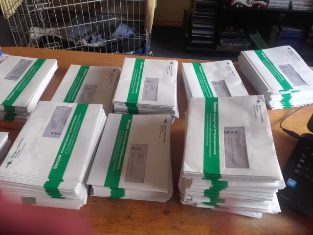 ingrid_jager2's tweet image. Deze gaan zo de deur uit, o.a Bloemhof krijgt ze vandaag. #stempassen  #verkiezingen 2e #Kamerverkiezingen laat je #STEM horen @Sanddnieuws