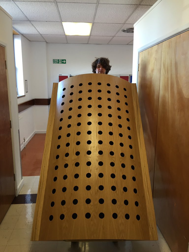 Musictechs1's tweet photo. Paul looked baffled! #MusicPuns https://t.co/qS8JhYLFm2