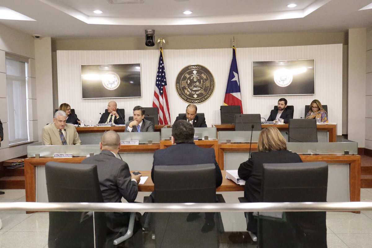 trschatz51's tweet photo. VP de la Comisión sobre Relaciones Federales, Políticas y Económicas evaluando el #PS310 que enmienda la Ley para la Reforma de Permisos. https://t.co/jvN3ue00xm