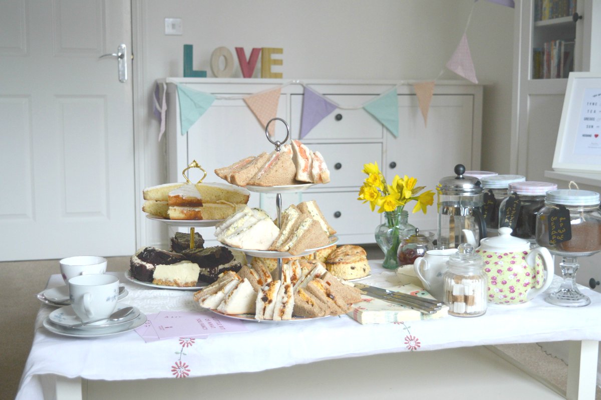 newgirlintoon's tweet photo. Best friends, slippers and afternoon tea on my sofa - the perfect early birthday celebration with @mrsdellow - https://t.co/DMqW3Eq13c https://t.co/SEZmA0qQVn