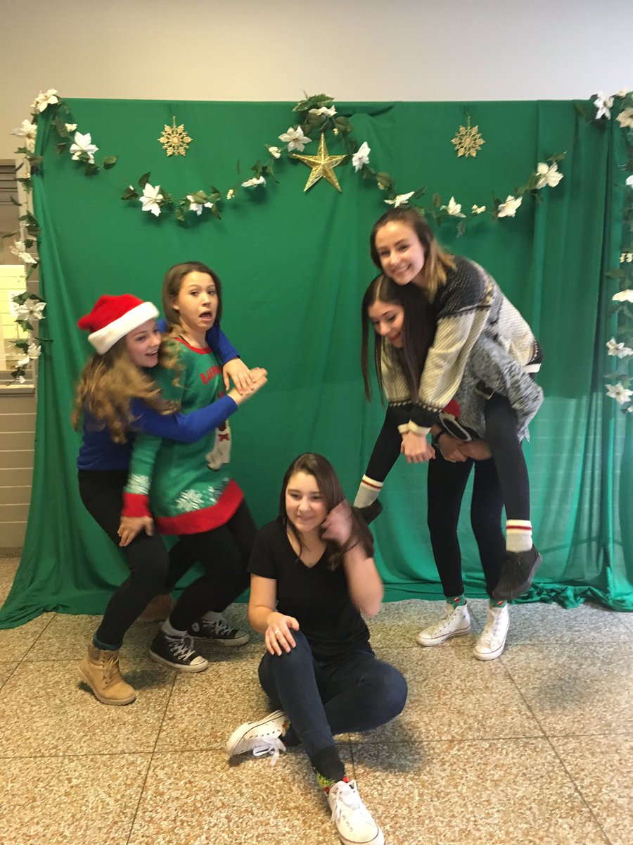 kellieckenrode's tweet photo. happy birthday love!! can't wait to make more memories w you & I'm so glad we all got to be so close. hope you have a great day❤❤ https://t.co/q3f2U7XqUd