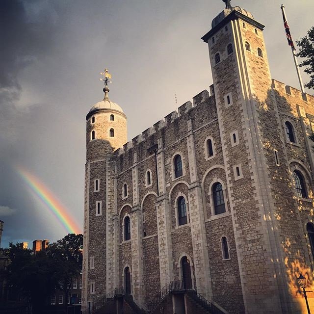 TowerOfLondon's tweet photo. Join us for Pride, Power and Politics, a tour of the Tower's LGBT+ stories, 26 &amp; 27 May: https://t.co/FtYs0EkbZw #PalacePride 🏳️‍🌈 https://t.co/xgvaGKBPgh