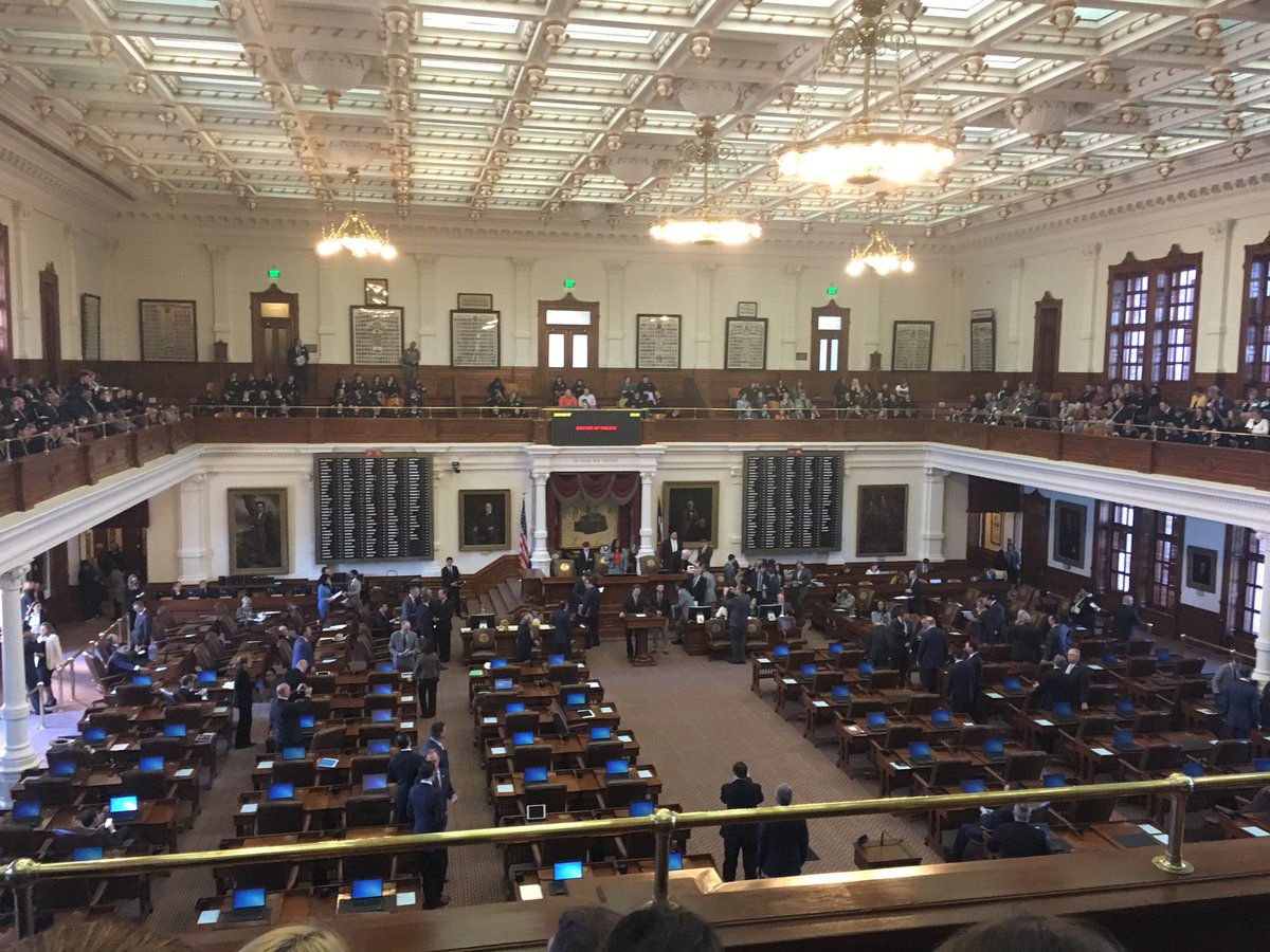 Marnination's tweet photo. #legislativedays2017 https://t.co/rscezi6Qjl