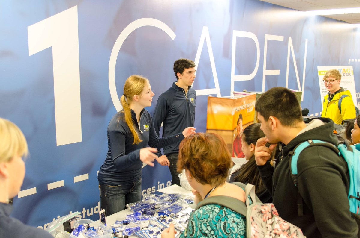 UBStudentExp's tweet photo. Join us! We're in Capen saying "thank you!" to the donors who help make your #UBuffalo experience happen. #UBThanks #UBTAGWeek https://t.co/YeUTSXOAtn