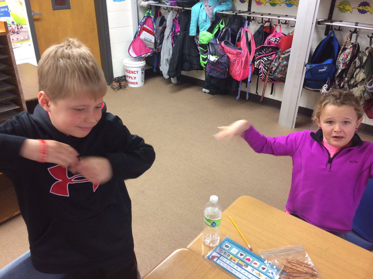 Hansen2ndGrade's tweet photo. We had to get properly stretched out this morning before we dove into more triple-digit subtraction practice:) #WeHeartNumbers https://t.co/QbJPoSPKMo