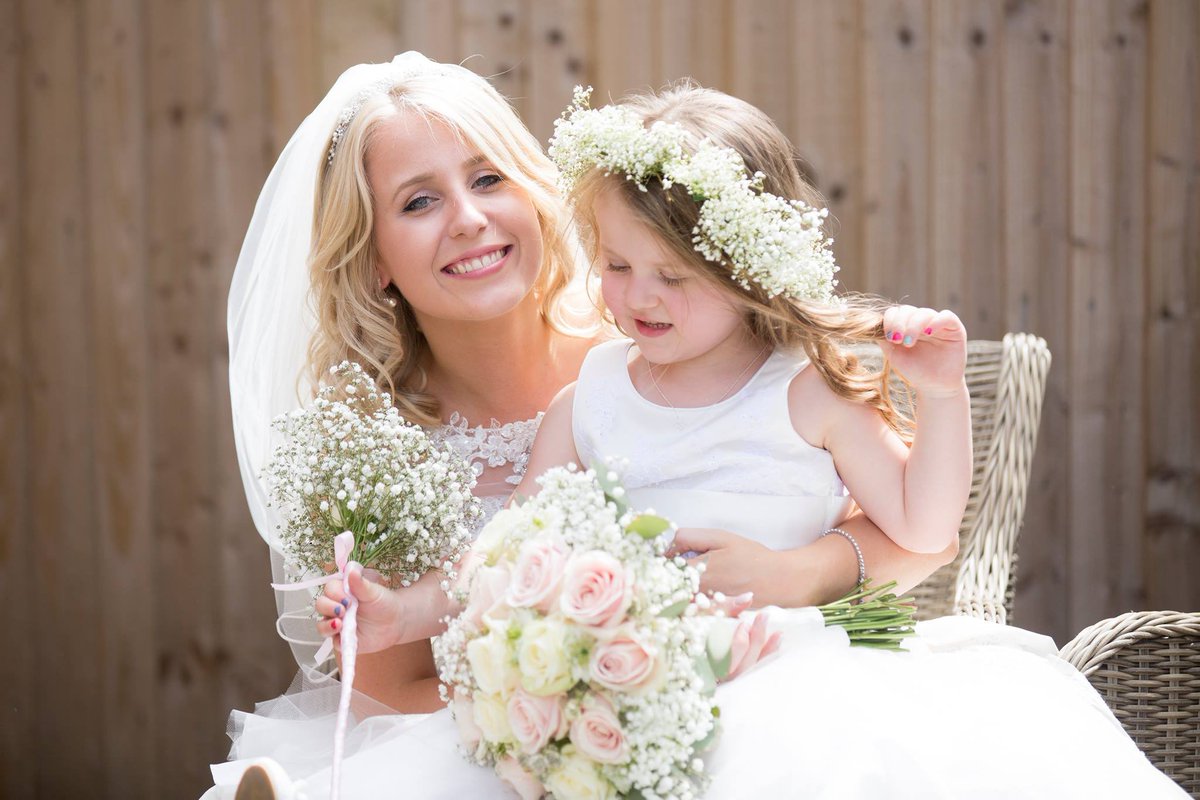 HardingFlowers's tweet image. #weddingflowers #weddingflorist #hertfordshire #cheshunt