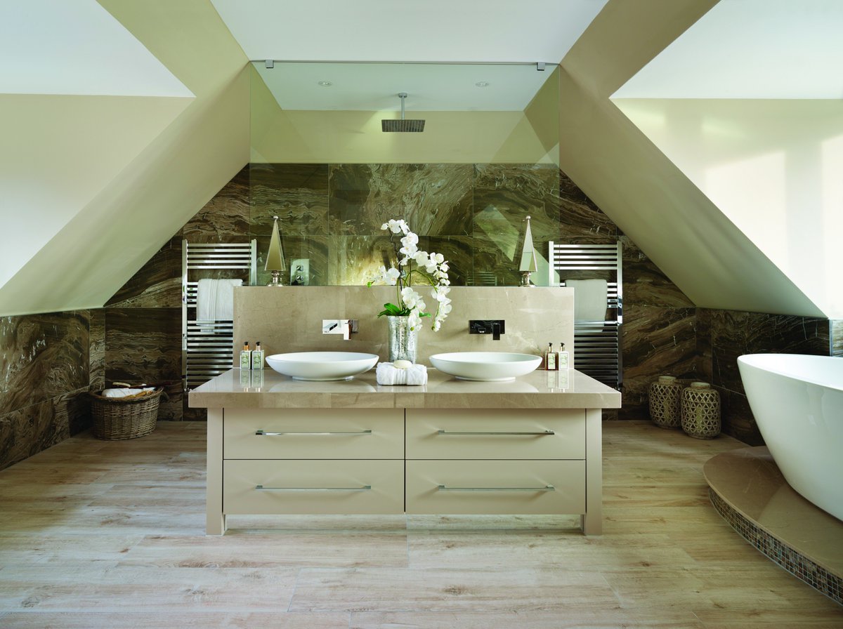 CallumWalkerInt's tweet image. Add a luxurious element to any room in your home by incorporating marble with various metals #marble #marbleandmetal #Interiors