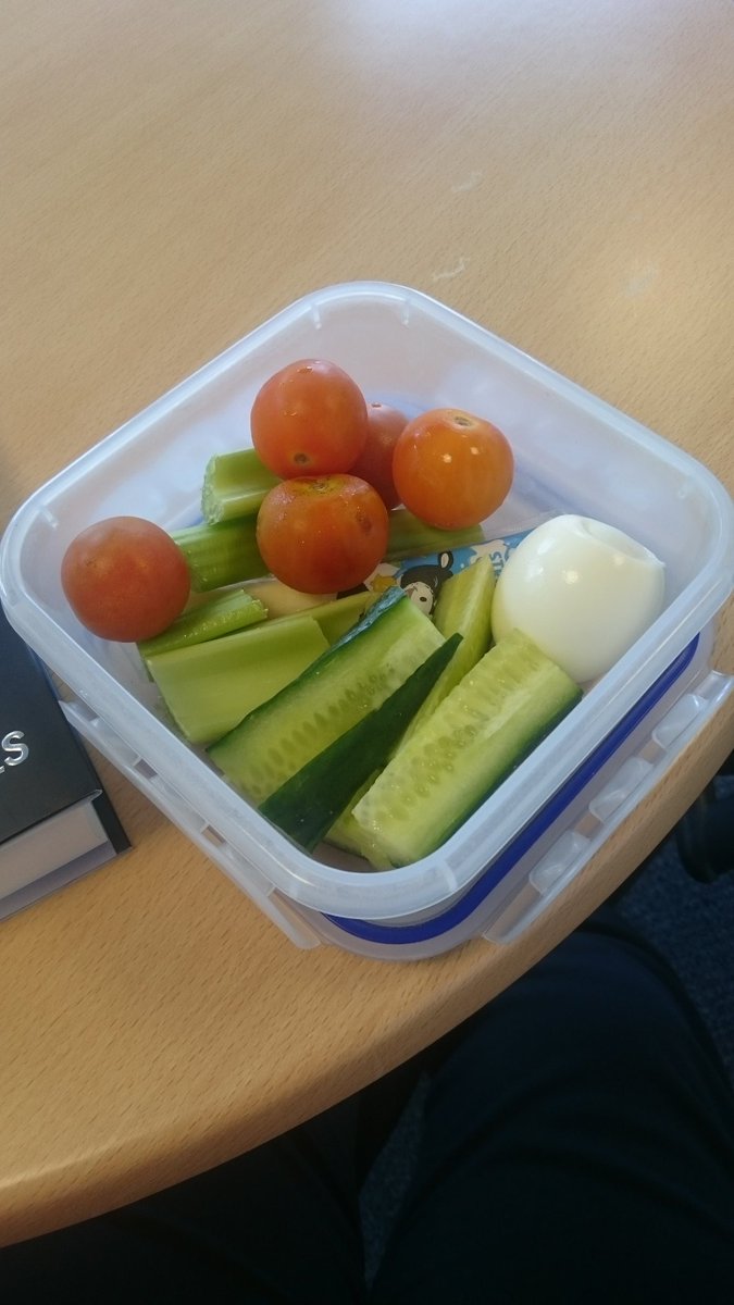 palinlover's tweet photo. @avmiikkulainen Can't stop thinking about the #Boofay especially as I'm eating this boring lunch... https://t.co/Y5Ezjn9Cmx