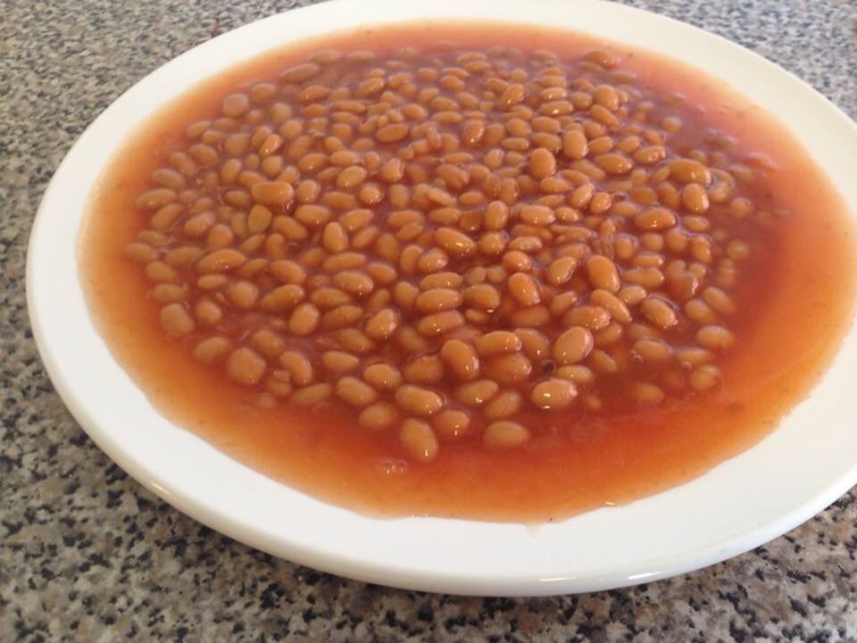 sislade1's tweet photo. Alright Gord, what's your opinion on a firm favourite uni meal of mine? @GordonRamsay #beansonplate https://t.co/Rl0lya0724