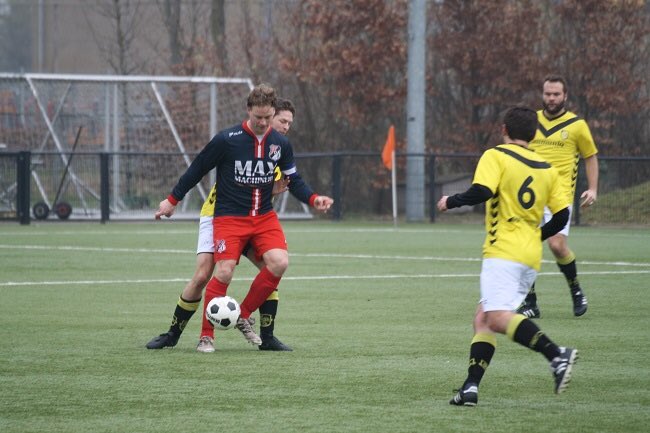 svzwollevoetbal's tweet photo. SV Zwolle verloor zondag van @VVSteenwijk. Verslag Ingmar Jonker, foto's @PHvantilborgh: https://t.co/fRpHPFbafb https://t.co/hoTwjeDpYA
