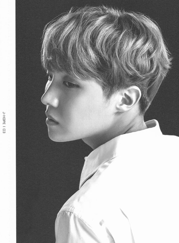 IBigHitEnt's tweet photo. 2017 BTS LIVE TRILOGY EPISODE Ⅲ THE WING TOUR MD FACE PHOTO COLLECTION

#방탄소년단 #YOU_NEVER_WALK_ALONE #NotToday #SpringDay https://t.co/AJdkKw6JkS