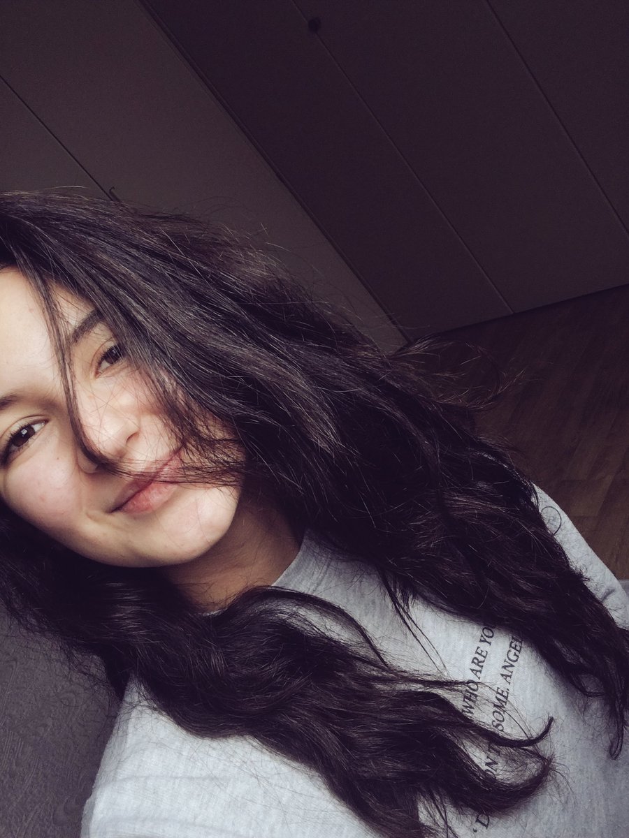 _create_dolan's tweet photo. Happy Tuesday everyone :)
#TuesdaySelfie https://t.co/3LJZDHd9bT