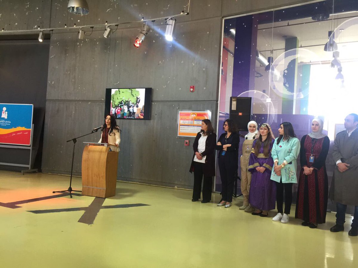 1SocietyJordan's tweet photo. #Teachers open house @ChildrenMuseum today #informative and engaging speeches https://t.co/CN4SC13dWt