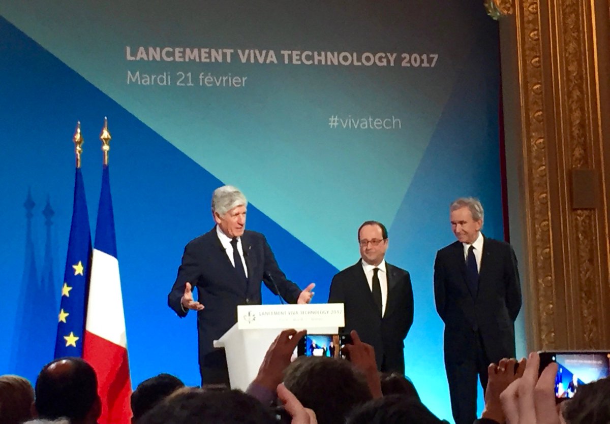UzerOfficial's tweet photo. Le Président de la République @FHollande accueille Maurice Lévy &amp; Bernard Arnault pour le lancement de #VivaTech @PublicisGroupe @LVMH https://t.co/ojpBsFjbcG