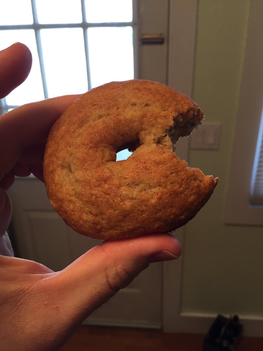 donutguys's tweet photo. Gluten free banana bread donuts! https://t.co/QS9CQBhjuU