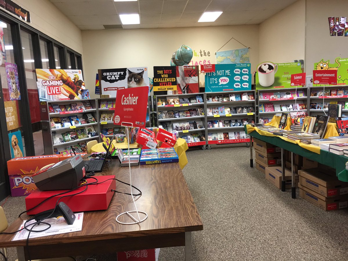 FPLibrary111's tweet photo. Ready for our spring book fair!  Stop in and support the Franklin Park library when you buy some books! https://t.co/pQpwpfBV9B