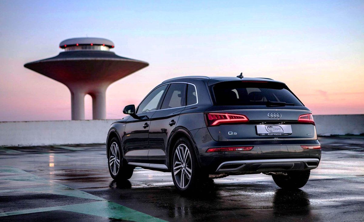 AudiOfficial's tweet photo. Arrival. #AudiQ5 #Oscars2017 📷 @auditography https://t.co/Dv42ervc3e