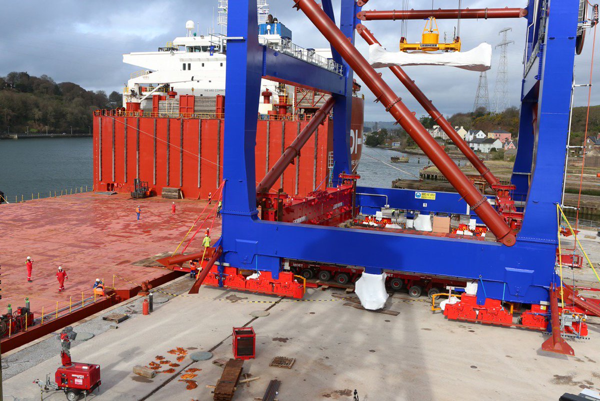 Some operational pics taken by our pilot Aidan Fleming of the first crane being discharged today