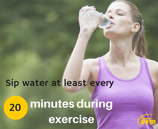 SimplyGymHQ's tweet image. Hydrate! And then send us your sweaty selfie  😉  #SimplySweat #HealthyLifestyle #Water