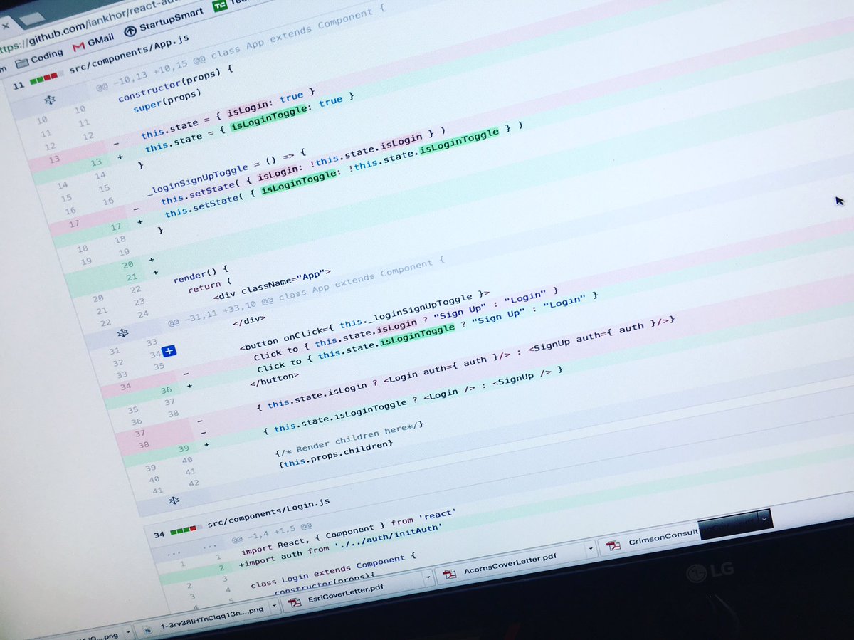 _iankhor_'s tweet image. Late night debugging. Bad move when u wanna sleep. Thank god #github #coderjourney 😭