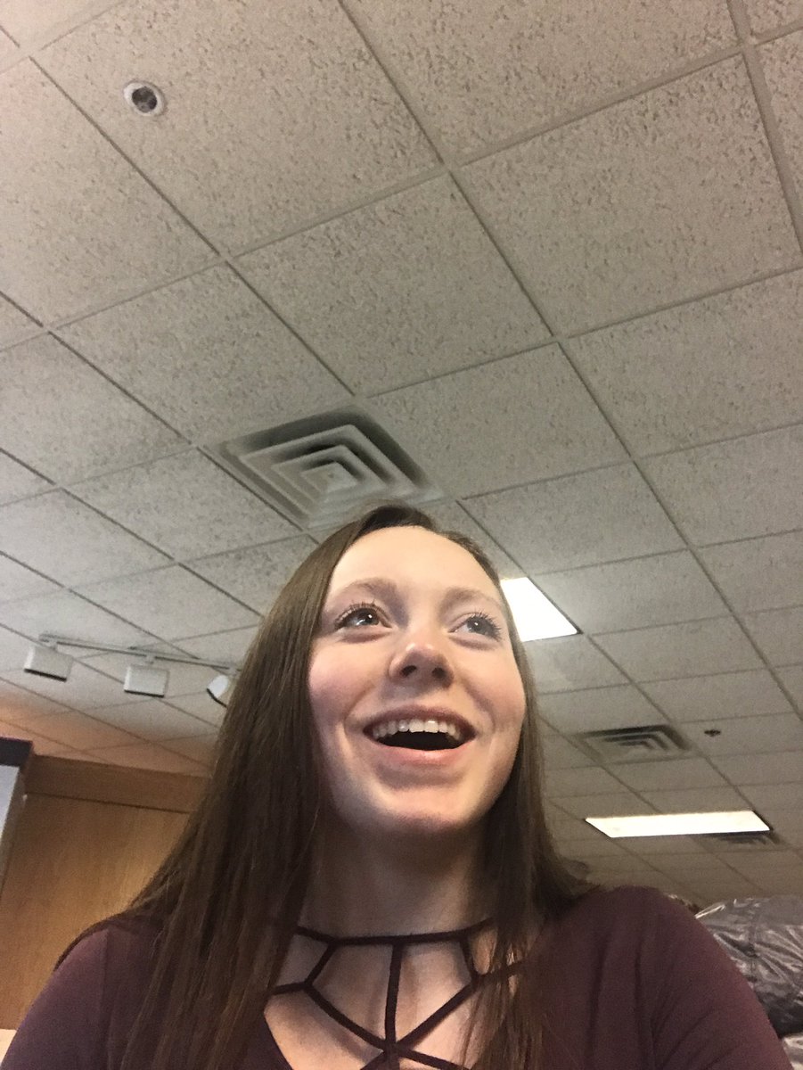 whyisk8laughing's tweet photo. "I'm watching a boxelder fly around" https://t.co/WLwgSuApDa