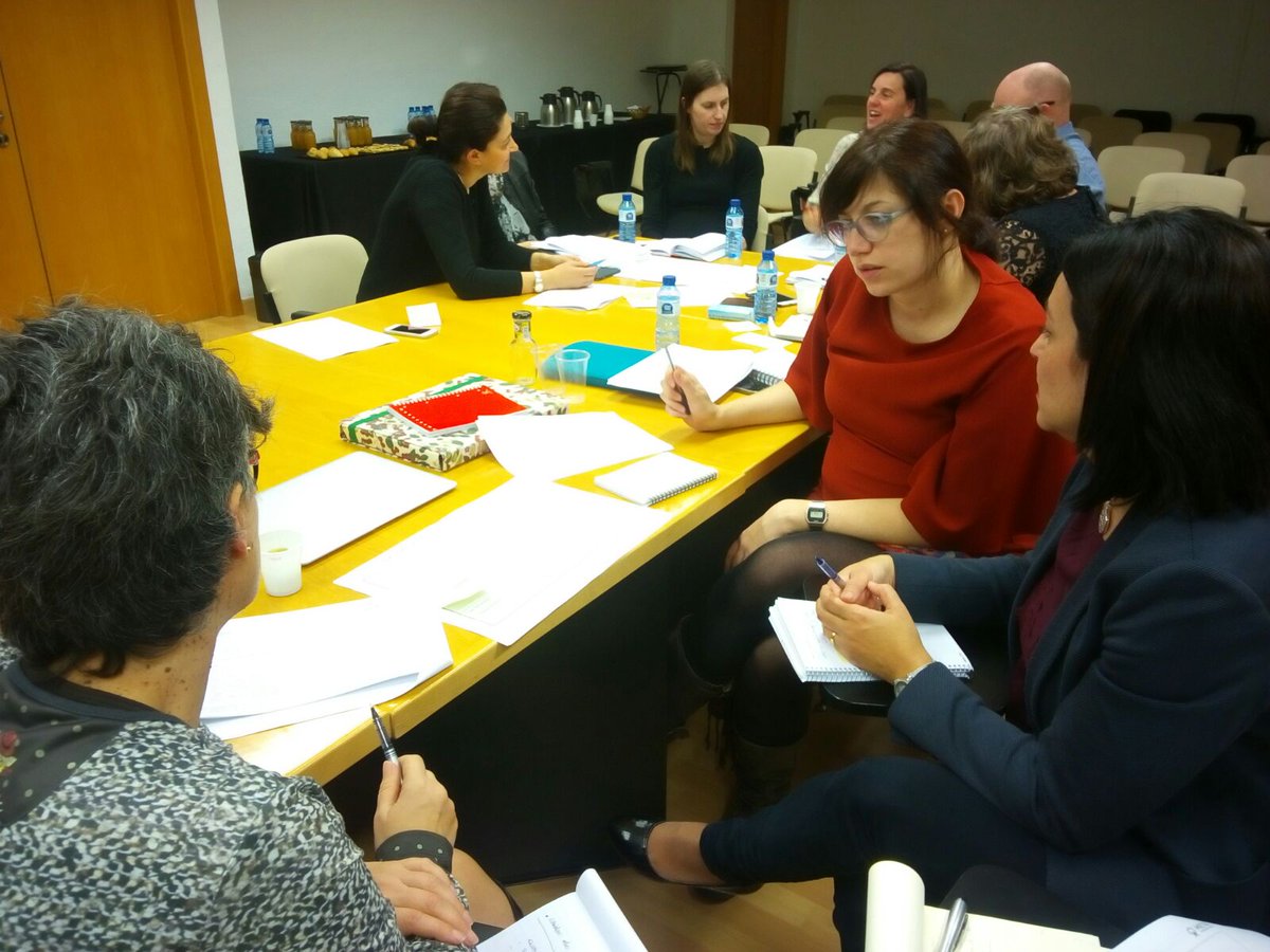 PilotABP's tweet photo. Workshop on Business Plan Development to finish the #PILOTABP partners meeting in @UA_Universidad @InescopTech https://t.co/fLYx7Etnm4