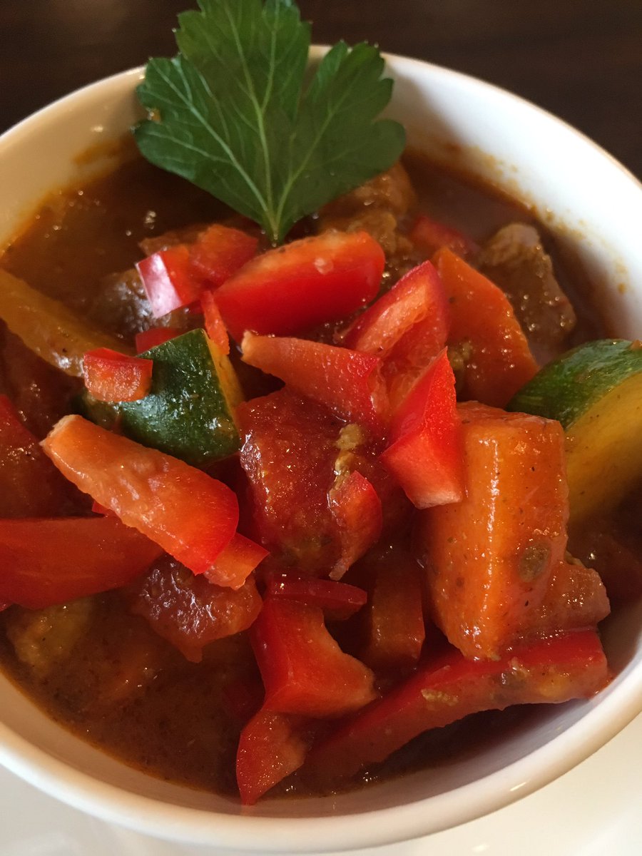 westernuGLCafe's tweet photo. Lamb Rogan Josh today! #byrequest #ihavespace #local #WesternU Ask me what we do to be sustainable! https://t.co/mermEyhNQG