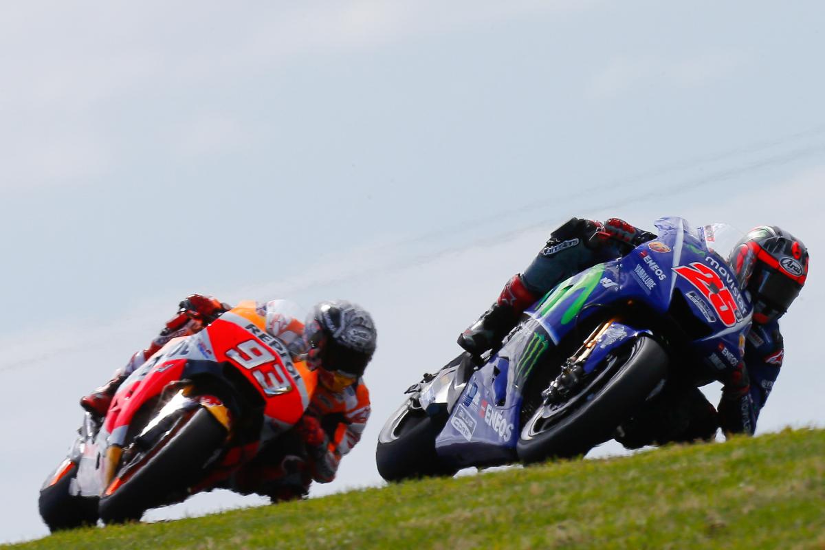 MotoGP's tweet photo. Marquez vs. Viñales: the rivalry of the season?🔔🔔

#MotoGP In The Media 📜 https://t.co/x2f1VjF7X1 https://t.co/1ngDtGCTb8
