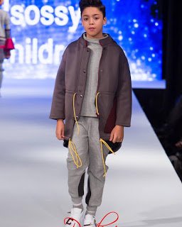 jaadindaho's tweet photo. Found these awsome clothes from the #londonfashionweek #isossychildren #2017live #faroukjames #jaadinthekid #amazingarabella ๐๐๐๐๐๐๐๐๐๐๐๐๐๐ https://t.co/Ol2cbqOkRr