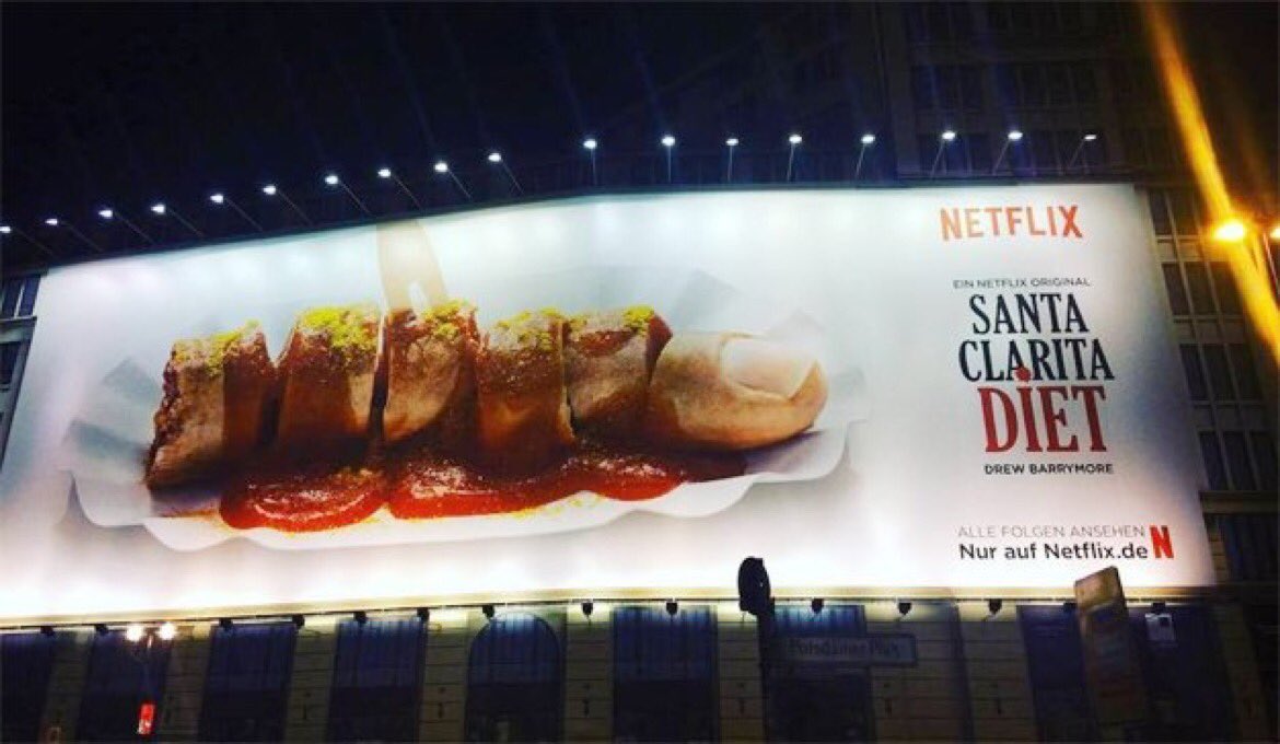 AzconaComunica's tweet photo. El anuncio de la nueva serie de Netflix ha generado polémica en Alemania. Desde luego es arriesgado, ¿qué os parece? https://t.co/dX7EI6NGbi