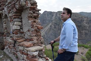 DrOsamaSiddique's tweet photo. #Adventures in #BeautifulPakistan #Potohar Plateau #SaltRange #Greatoutdoors #photography #Ancientheritage #OldMonuments #Hiking #mountains https://t.co/xBE9dqLXoW
